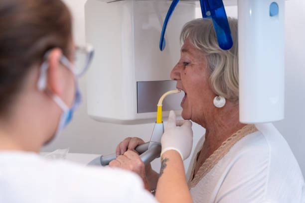 Best Same-Day Emergency Dental Services in Middlebranch, OH