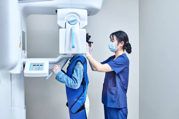 Best Same-Day Emergency Dental Services in Middlebranch, OH